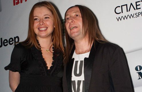 Как выглядят жены Левы и Шуры из Би-2?