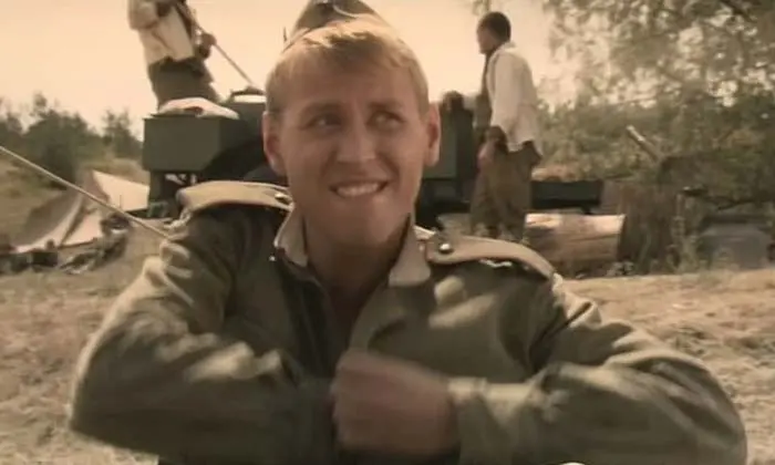 Михаил Тарабукин в сериале «Солдаты»