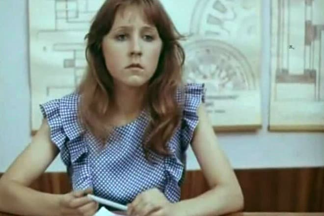 Наталья Акимова в фильме «Долгие дни, короткие недели…»