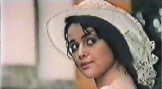 Первая роль Анастасии Заворотнюк в кино. Кадр из фильма «Машенька», реж. Тамара Павлюченко, 1991 год