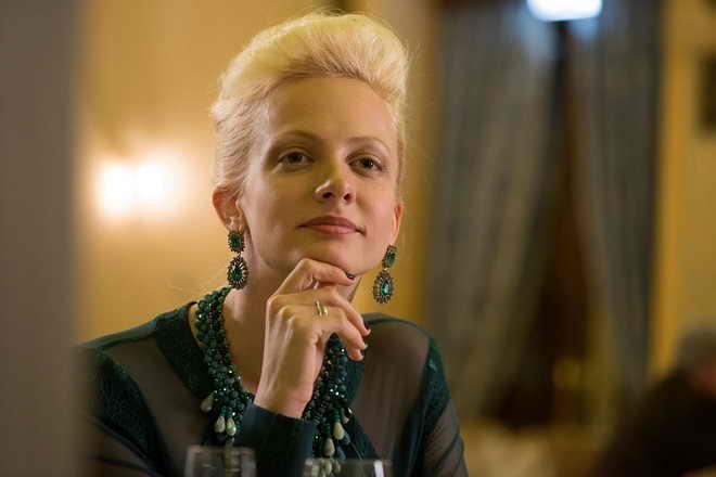 полина максимова