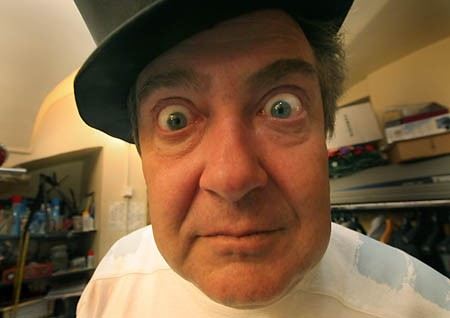 Юрий Стоянов родился в Украине